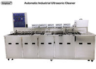 La machine ultrasonique industrielle de décapant de réservoir multi avec rincer le système de séchage pour l'huile dégraissent